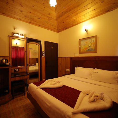 Pine Borough Inn 코다이카날 외부 사진
